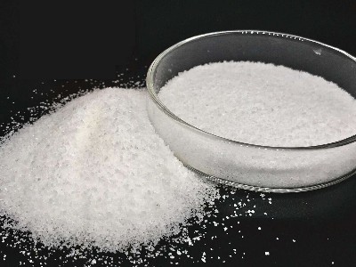 果汁廠廢水處理不易，分步驟使用聚丙烯酰胺