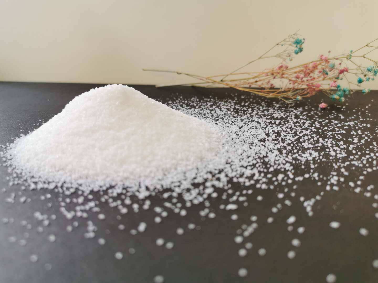 聚丙烯酰胺的含量會隨季節(jié)而變化嗎？